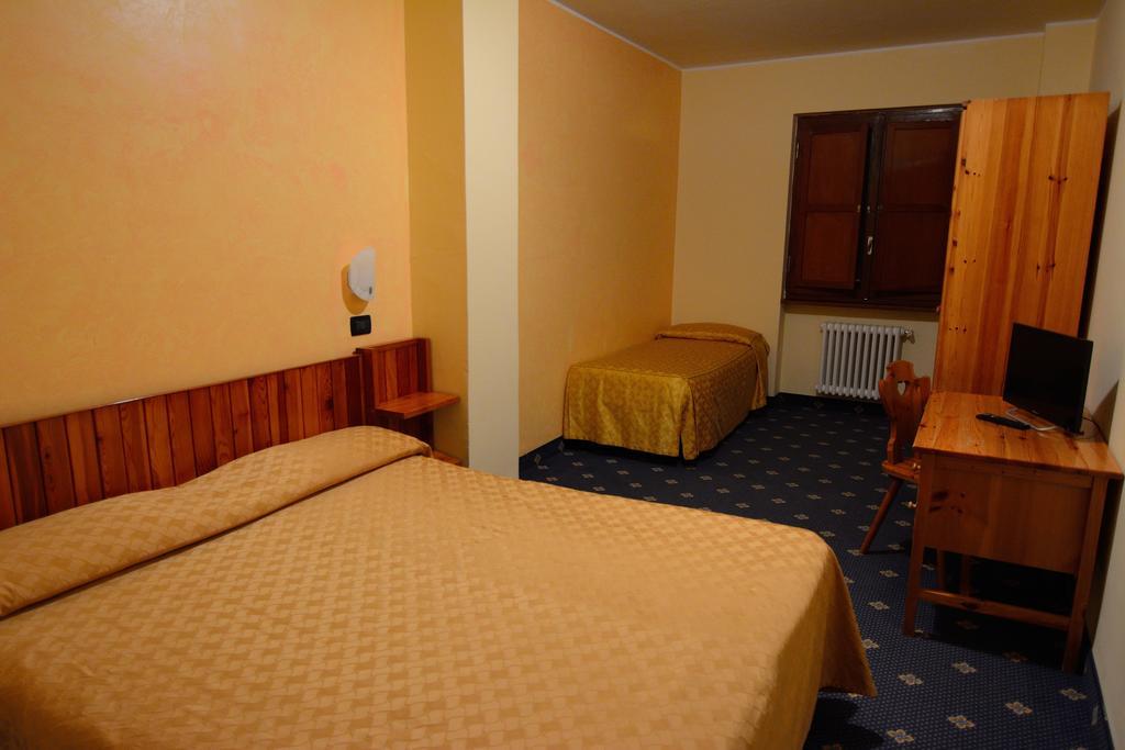 Grand Hotel Panorama Rapino Ruang foto